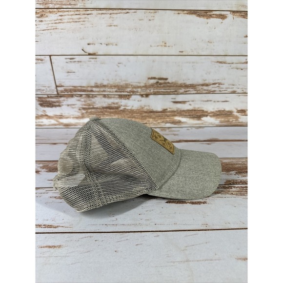 Yeti Snapback Hat Fishing Hat Leather Fish Patch J Marquardt Used - Picture 5 of 5